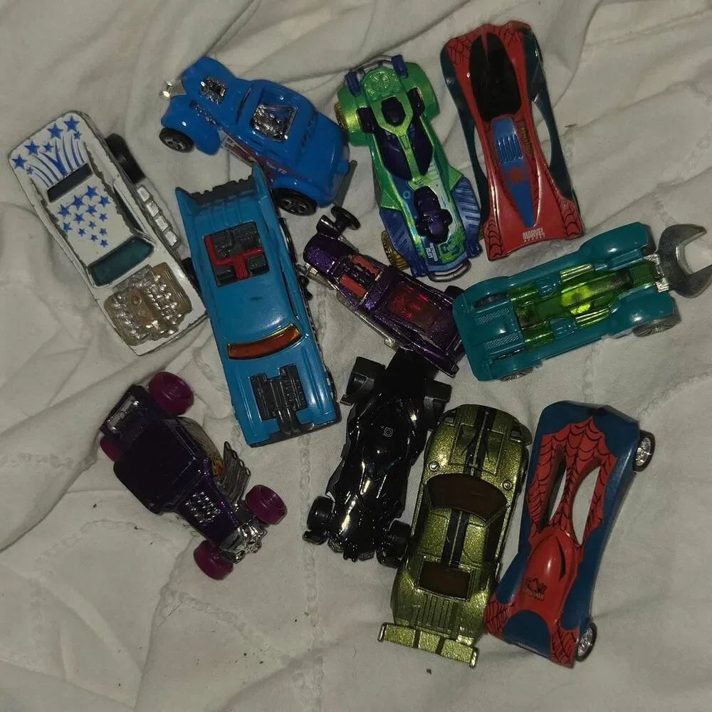 Vrg  &  Diecast Toy Car Lot  Hot Wheels, Matchbox(11 Pcs) kidcore collectors